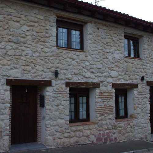 Inmaculada Álvaro monitora certificada Starlight en el nordeste de Segovia.